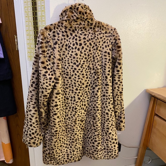 Lucky Brand faux fur cheetah coat - Picture 4 of 6